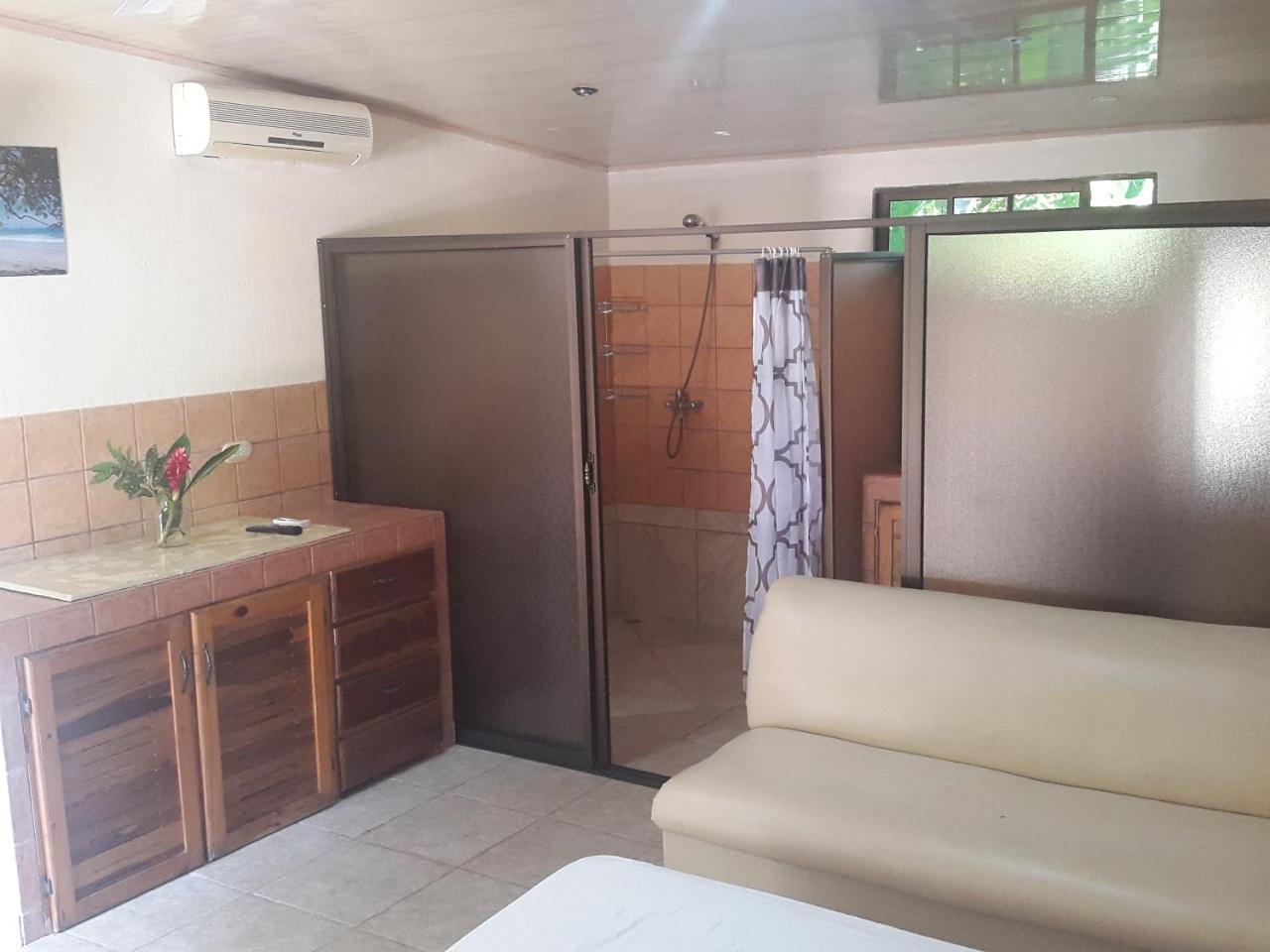 Hotel Colibri Nationalpark Nationalpark Manuel Antonio Exterior foto