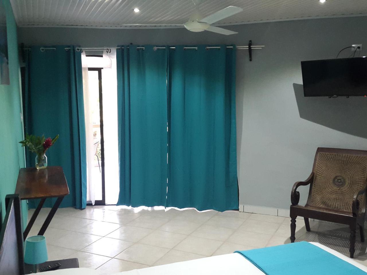 Hotel Colibri Nationalpark Nationalpark Manuel Antonio Exterior foto